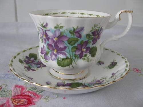 Royal Albert Flower of the Month February Tea Duo