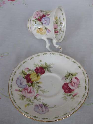 Royal Albert Flower of the Month April Coffee Duo
