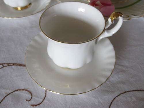 Royal Albert Val d' Or Coffee duo