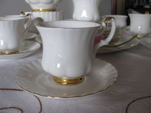Royal Albert Val d' Or Coffee duo