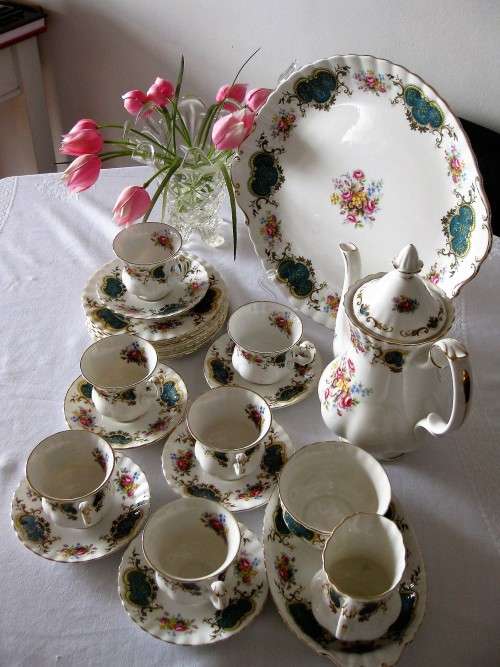 Royal Albert Berkeley Coffee Set-24 pieces