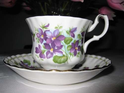 Royal Albert Flower of the Month February Tea Duo