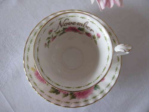 Royal Albert Flower of the month November Tea duo