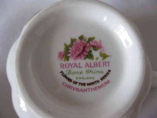 Royal Albert Flower of the month November Tea duo
