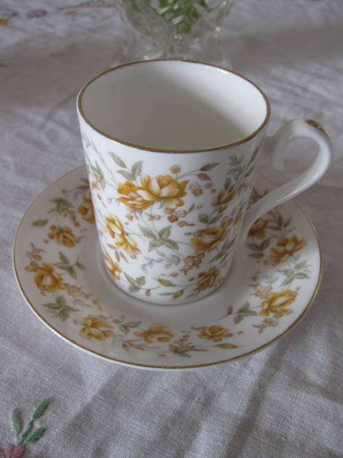 Royal Albert Orange Taffeta