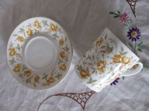 Royal Albert Orange Taffeta