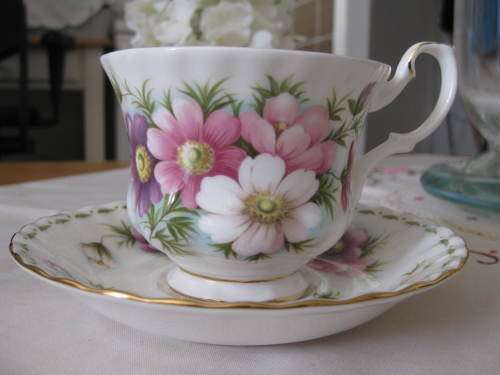 Royal Albert Flower of the Month October Tea duo