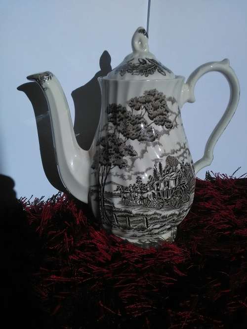 Myott Staffordshire ROYAL MAIL BROWN Coffee Pot