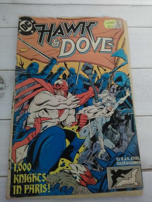 RARE VINTAGE COMIC BOOKS !! AND SEALED TAPE OF BUCKS BUNNY !!!