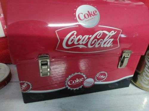 COCA COLA COLECTABLES ON AUCTION... !!! WOW !!!