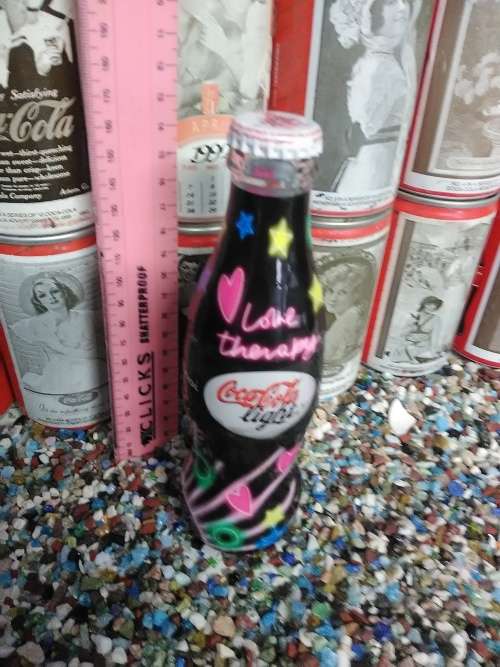 COCA COLA BOTTEL - DELIGHTFUL - COLLECTERS ITEM !!