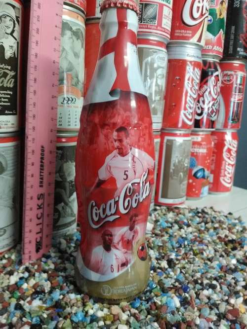 COCA COLA - SOCCER BOTTEL - COLLECTORS ITEM !!