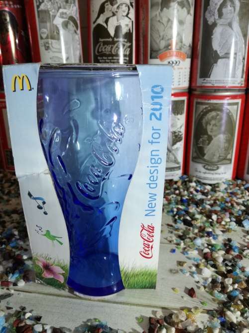 McDonald's "Splash /Bubble" Glass (Classic Shape) 2010, BNIB, Blue Glass