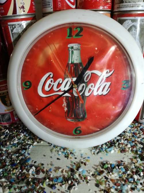 COCA COLA - QUARTZ ROUND WALL CLOCK