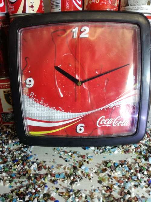 COCA COLA - SQUARE WALL CLOCK 25MM