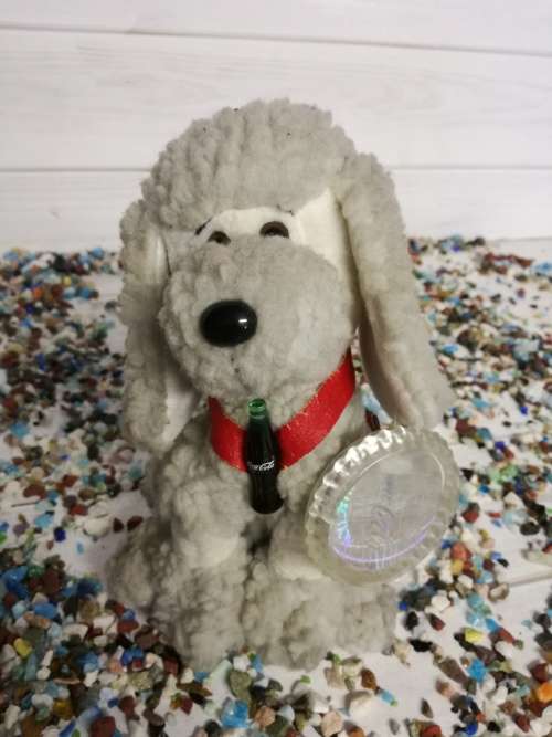 !!! COCA COLA STRUDEL POODLE PLUSH BEAN BAG - ITEM#0214. COLLECTORS ITEM !!!