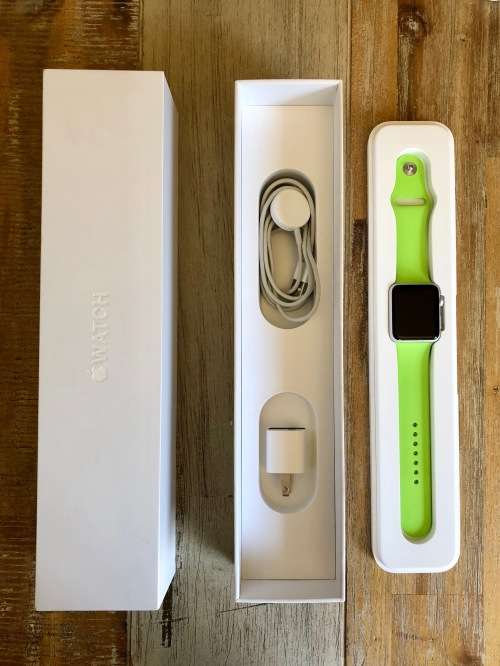 Apple Watch Sport Series 1 42 mm Silver with Lime Green sport band
