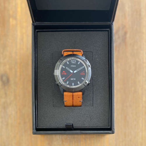 Garmin fenix 6X Sapphire Edition - Black DLC with Chestnut Leather Band
