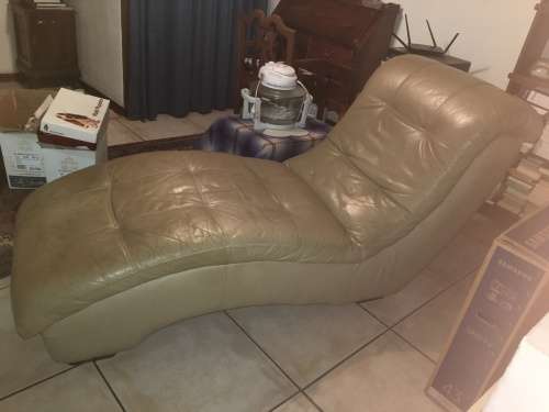 Leather fainting sofa couch