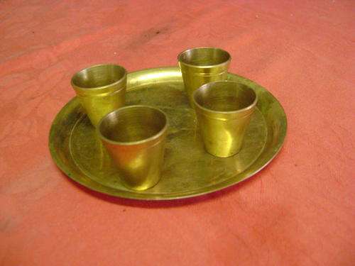 Oval Brass Tray with 4 tumblers