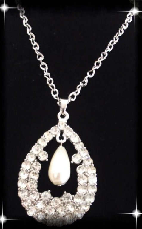 Lovely Silver Rhinestone Dangle Pearl Pendant Necklace