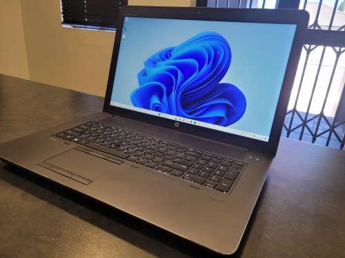 8gb Nvidia g/card!*HP ZBOOK 17 G3*i7-6820HQ*NVIDIA QUADRO M5000M*16GB RAM*512GB SSD*FHD*B&O SOUND*