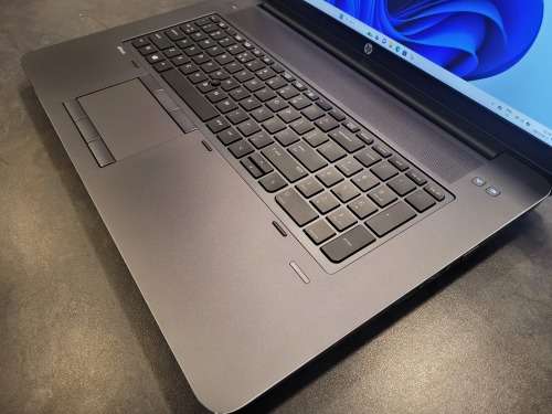 8gb Nvidia g/card!*HP ZBOOK 17 G3*i7-6820HQ*NVIDIA QUADRO M5000M*16GB RAM*512GB SSD*FHD*B&O SOUND*