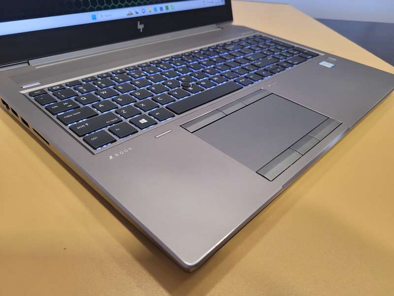 LATE ENTRY*MASSIVE SPEC!*HP ZBOOK 15 G5*i7-8850H*16GB RAM*256GB SSD*NVIDIA P2000*FHD*