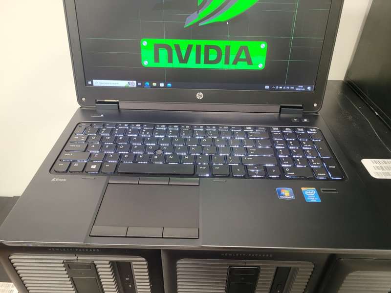 Monster!*HP ZBOOK 15 G2*i7-4810MQ*VIDIA QUADRO K2100M*16GB RAM*240GB SSD*FHD