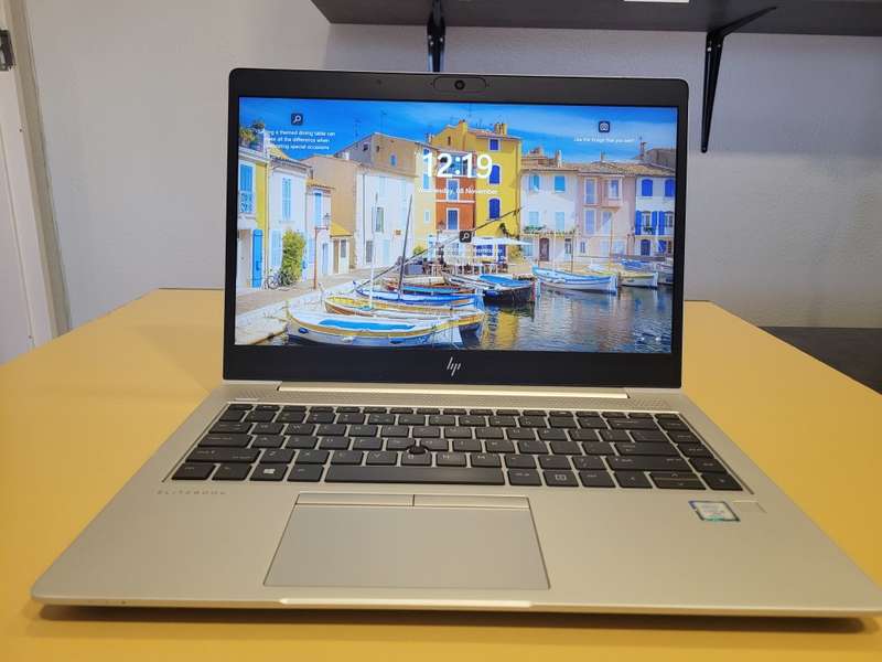 beautiful&fast!*HP ELITEBOOK 840 G5*i5-8350U*8GB RAM*256GB SSD*FHD*BACKLIT*UHD GRAPHICS