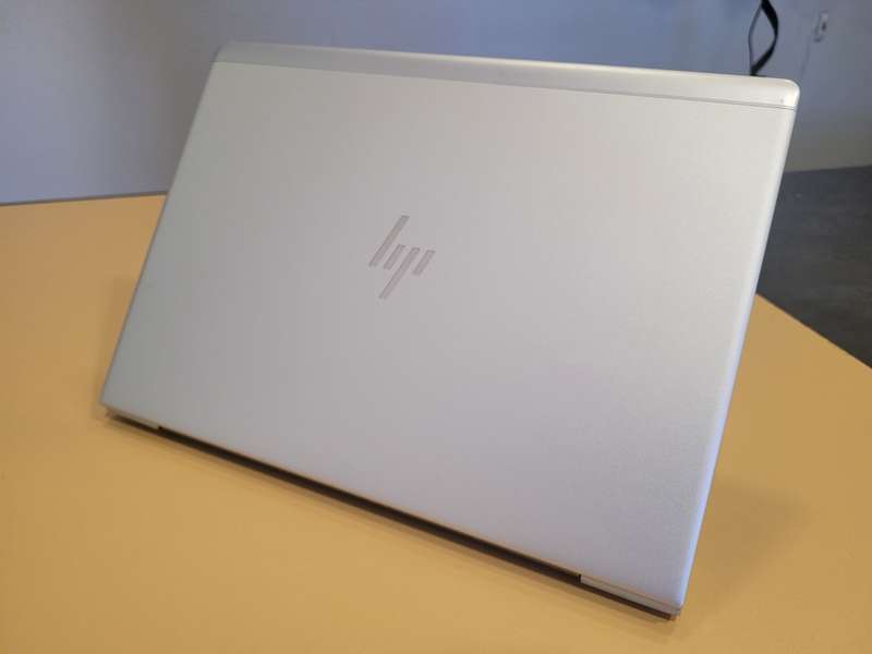 beautiful&fast!*HP ELITEBOOK 840 G5*i5-8350U*8GB RAM*256GB SSD*FHD*BACKLIT*UHD GRAPHICS