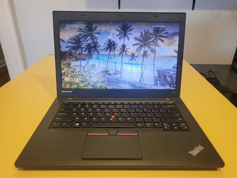 Fast!*Lenovo Thinkpad T450*i5-5300U*8gb ram*240gb ssd*HD+ DISPLAY*