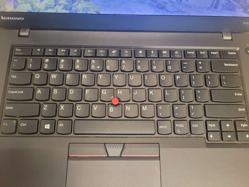 Fast!*Lenovo Thinkpad T450*i5-5300U*8gb ram*240gb ssd*HD+ DISPLAY*