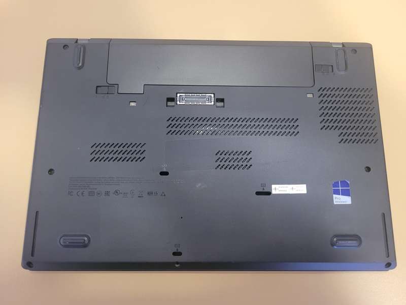 Fast!*Lenovo Thinkpad T450*i5-5300U*8gb ram*240gb ssd*HD+ DISPLAY*