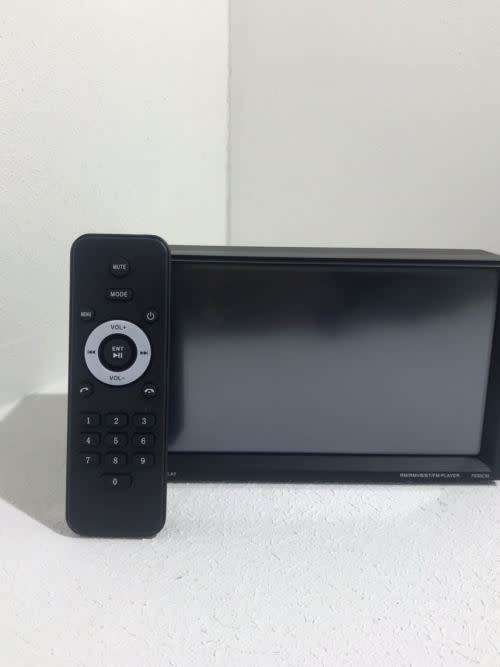 Car Radio - 7" Touch screen Double-Din Media player - 7" Radio with BT/DVD/AUX/USB MP5 player
