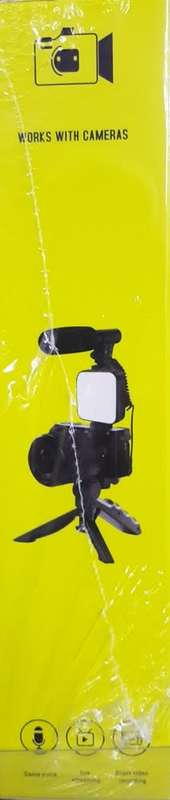 Vlogging Kit - Smartphone and Camera Vlogging Stand With LED Light and Mic