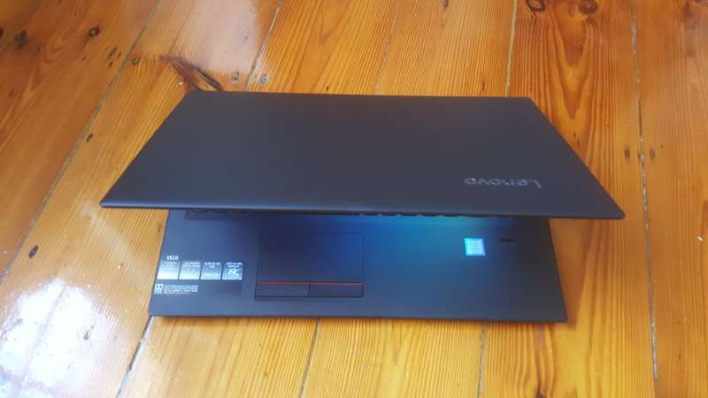 **MINT CONDITION** LENOVO V510 I5 7200U, 8GB RAM, 500GB HDD, WARRANTY TILL 2020