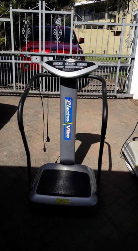 Electro Vibe Wobbler / Exercise Machine