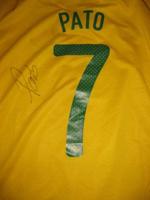 Alexandre PATO signed Brazil 2010 home shirt WOW