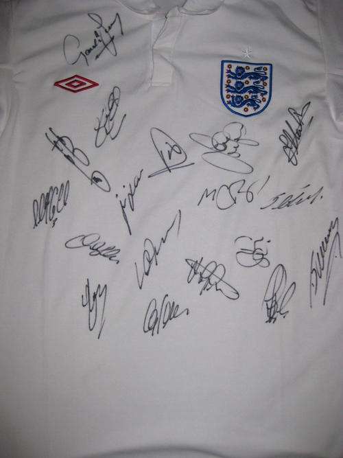England SQUAD Signed World Cup 2010 home shirt ROONEY GERRARD