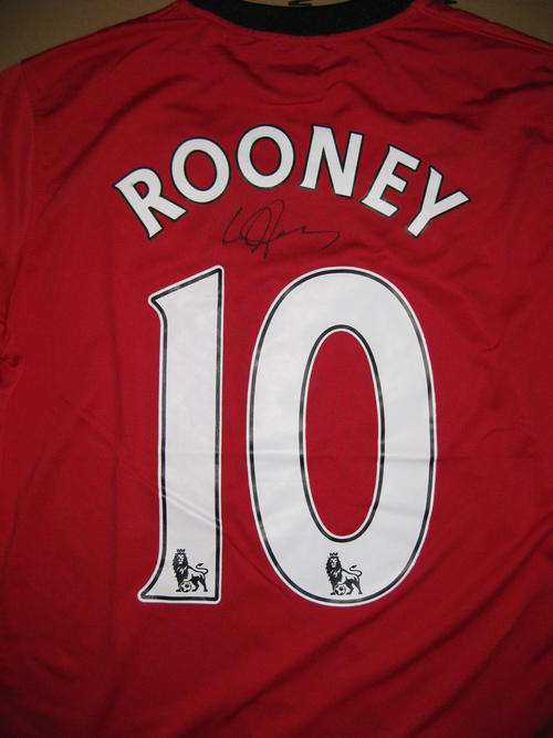 Wayne Rooney signed Man Utd 2009/10 home shirt