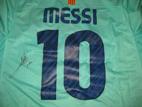 Lionel Messi signed Fc Barcelona 2010-11 NEW away shirt