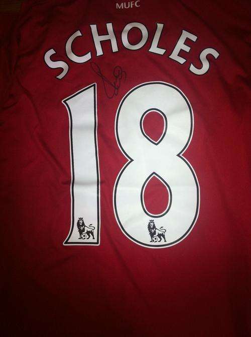 Paul Scholes signed Man Utd 2010-11 NEW home shirt