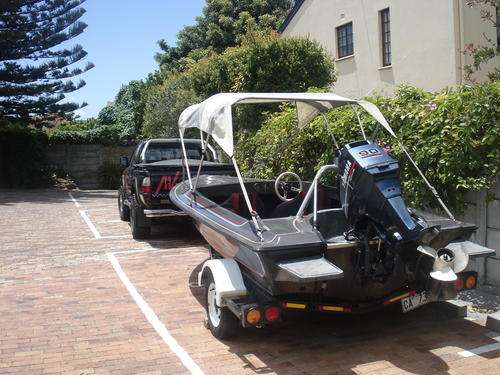 16.5 foot Mini Raven Speed boat for sale with 90 HP Yamaha motor
