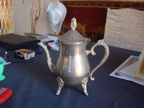 Antique Pewter Kettle 22cm high