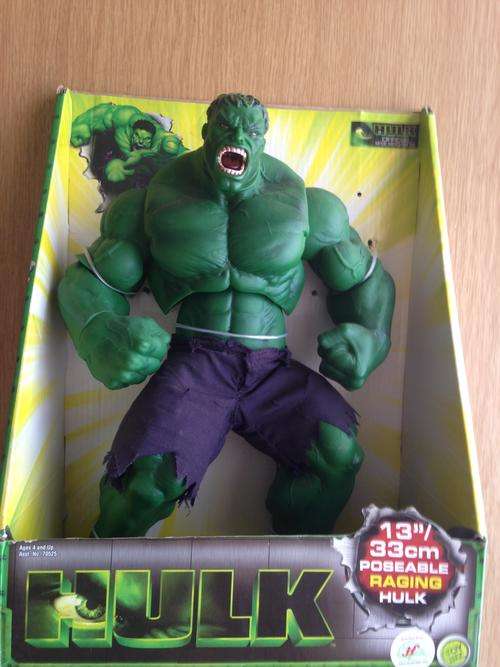 NEW Edition 2003 13" Raging Hulk Collectible