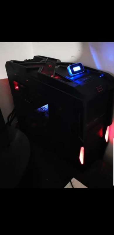 I7 ASUS REPUBLIC OF GAMING PC