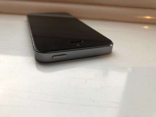 Apple iPhone 5s Space Grey 16GB