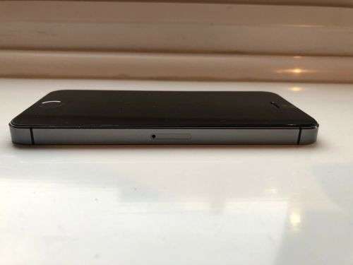 Apple iPhone 5s Space Grey 16GB