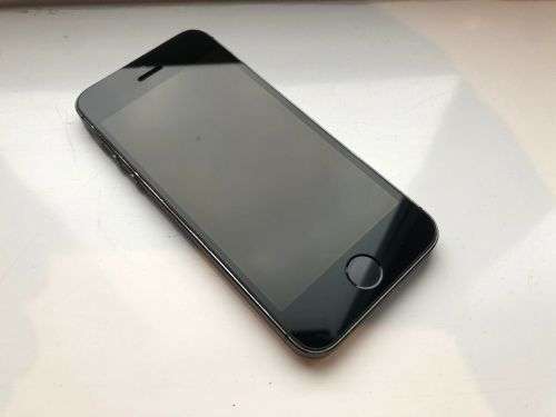 Apple iPhone 5s Space Grey 16GB